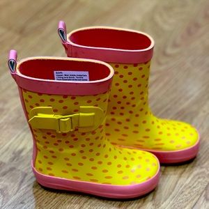 Toddler polka dot rain boots size 5/6